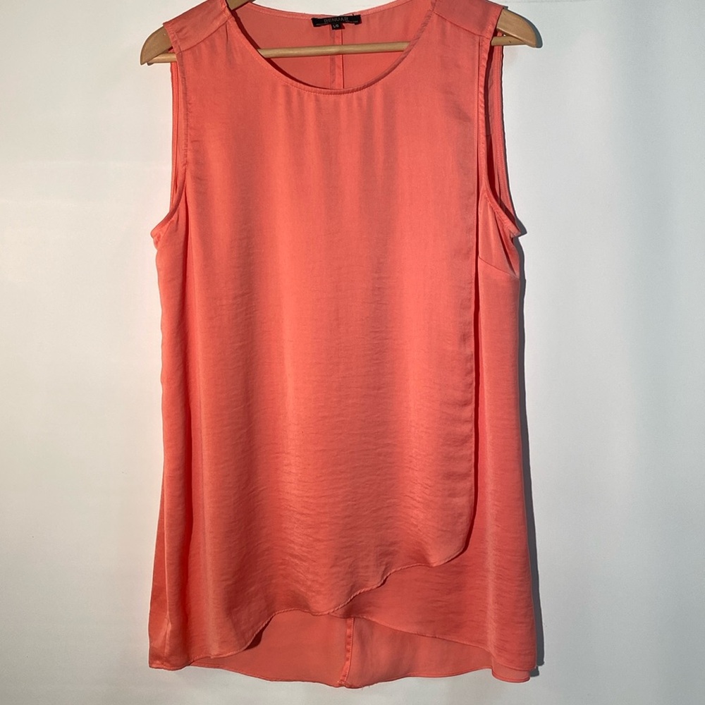 RENUAR - sleeveless tunic style blouse. Size L